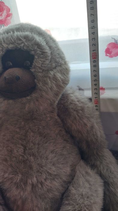 Плюшена играчка маймуна и количка Батмобил