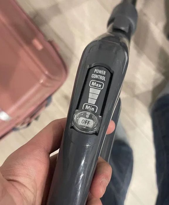 Пылесос LG, в хорошем состоянии