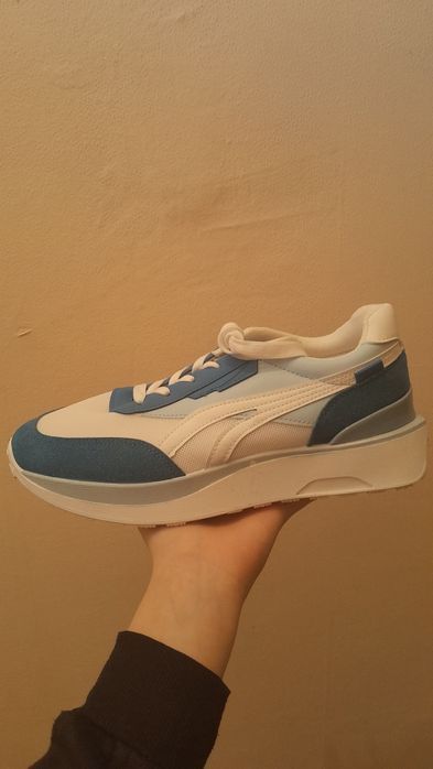 Чисто нови обувки