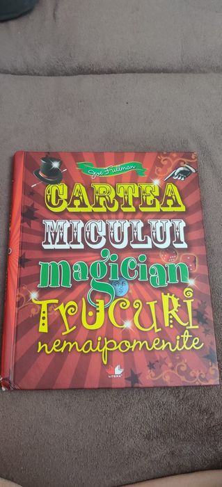 Cartea Micului  MAGICIAN