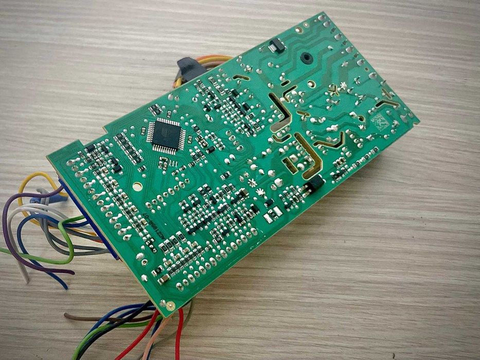 Placa electronica combina frig Arctic Beko 4943835412 / C154