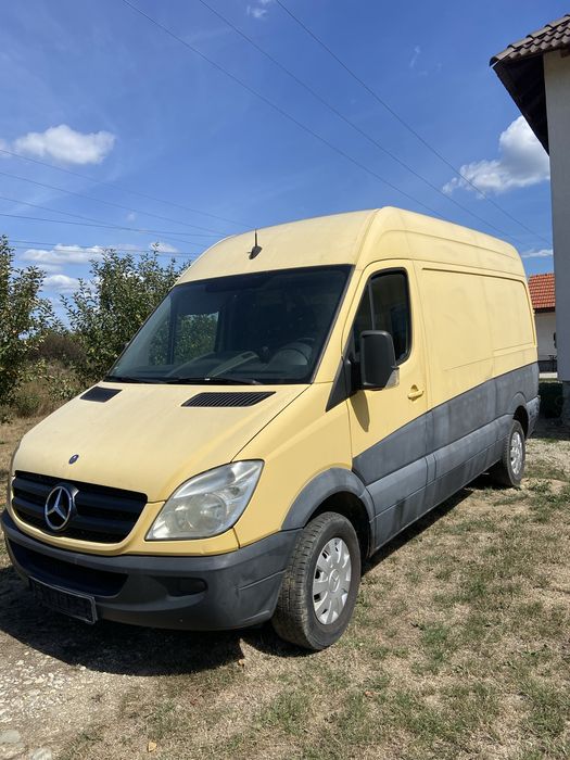 Vând Mercedes Sprinter 3.0 V6