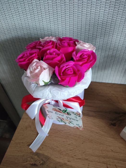 Лукошки ,розы из мыла