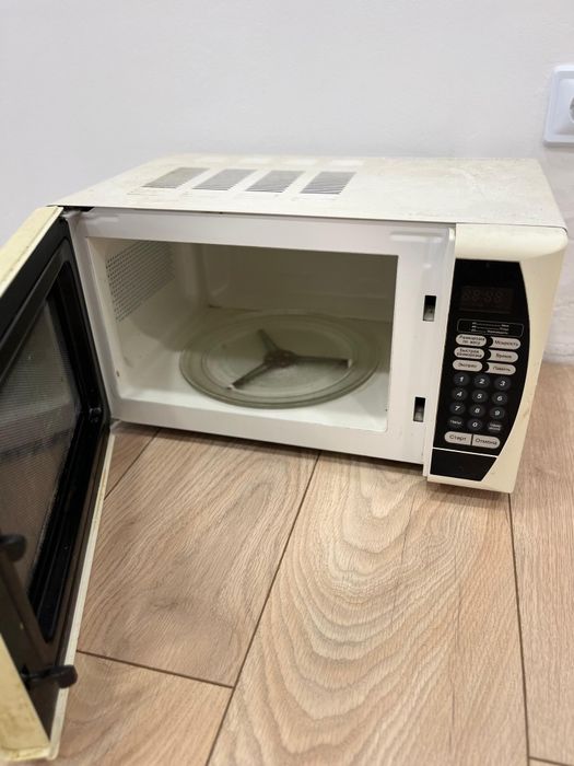 Микроволновая печь