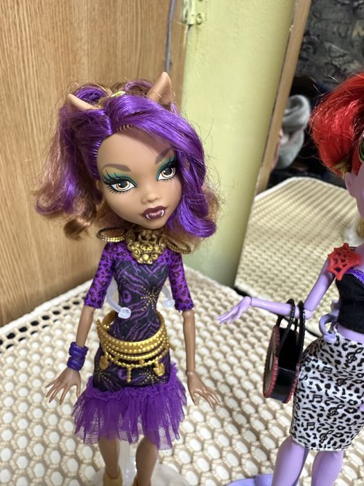 Продам  кукол монстр хай!