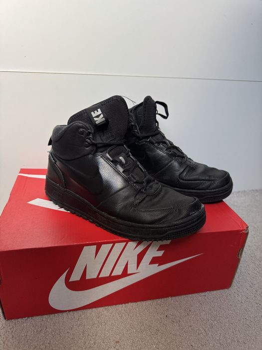 Nike Path Winter