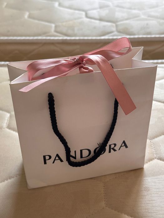 Гривна Pandora нова