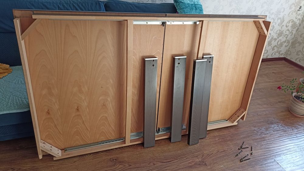 Продам стол раздвижной