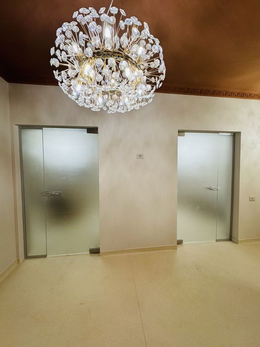 Usi din sticla securizata