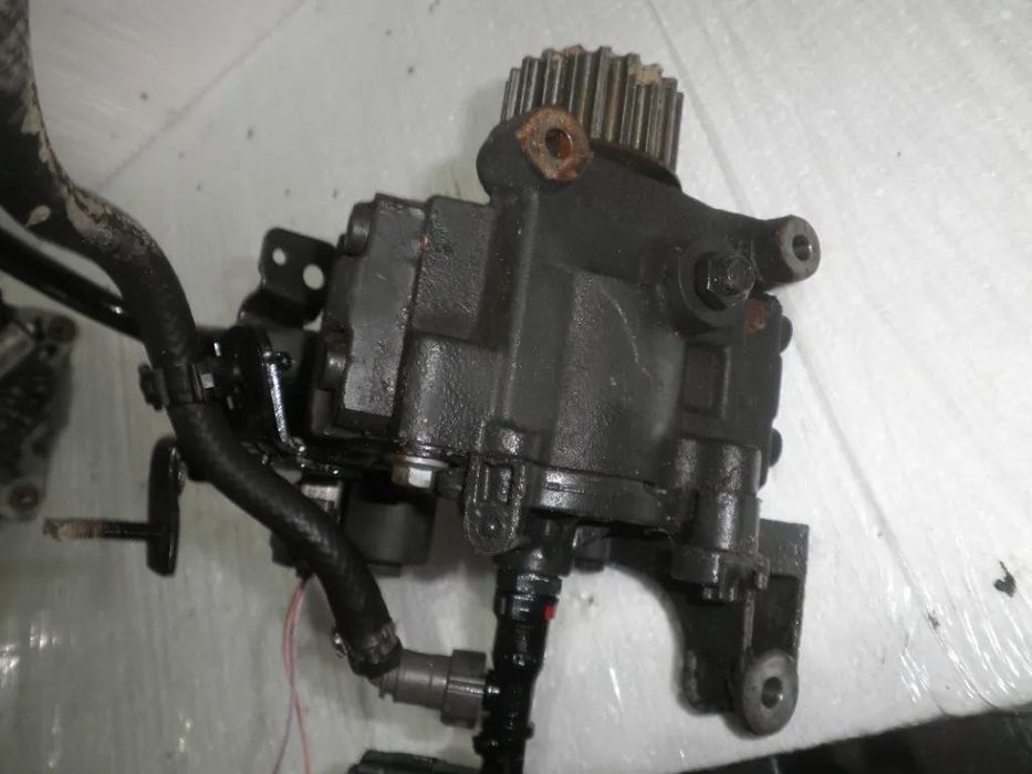 POMPA INALTA injectie Renault Megane 3 , Nissan Juke, 1.5 DCI 2014 167008557R