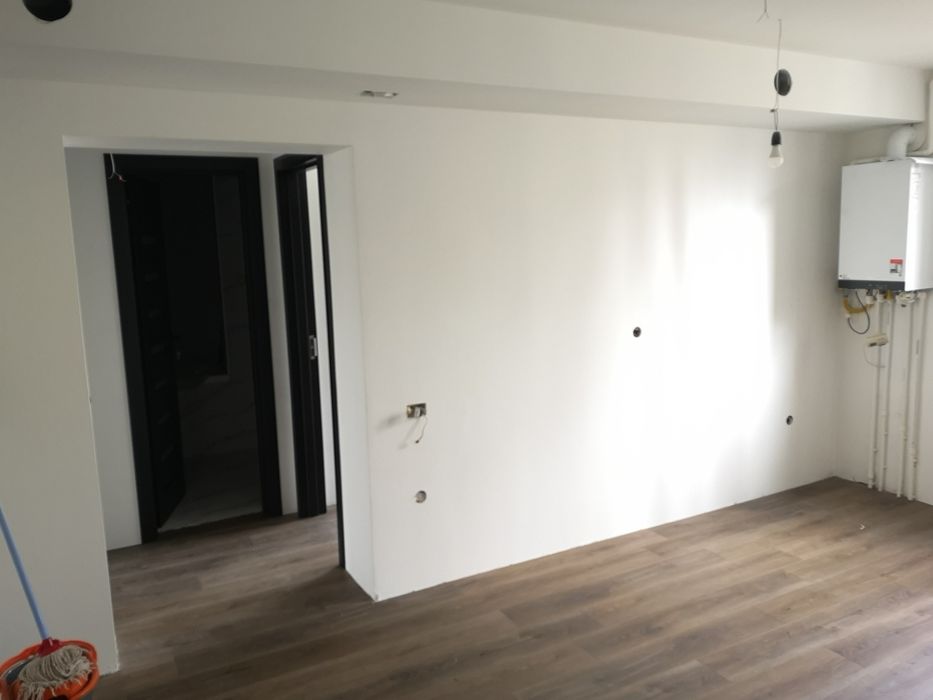 Vand apartament 3 camere 70 mp