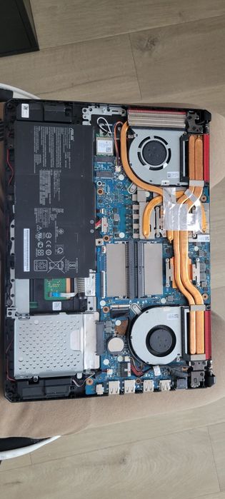 Dezmembrez Laptop Asus Tuf FX505DV