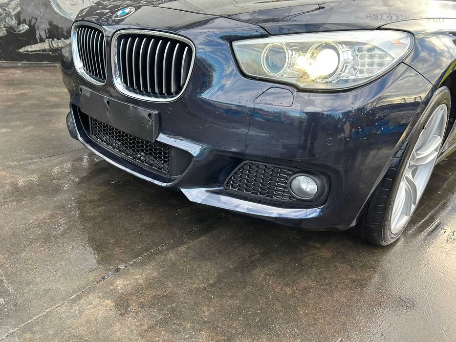 Dezmembrez seria 5 GT f01 530D m-pack/bara fata m/far adaptiv/capota/