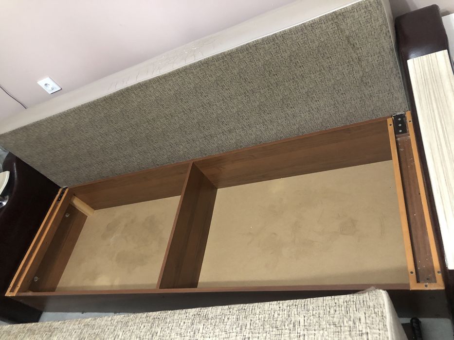 Продается диван  с креслом ,цена 65.000т