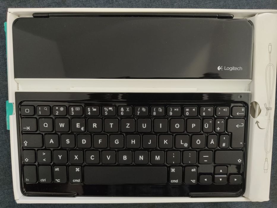 Tastatura Logitech Ultra Thin Ipad 2, 3 si 4