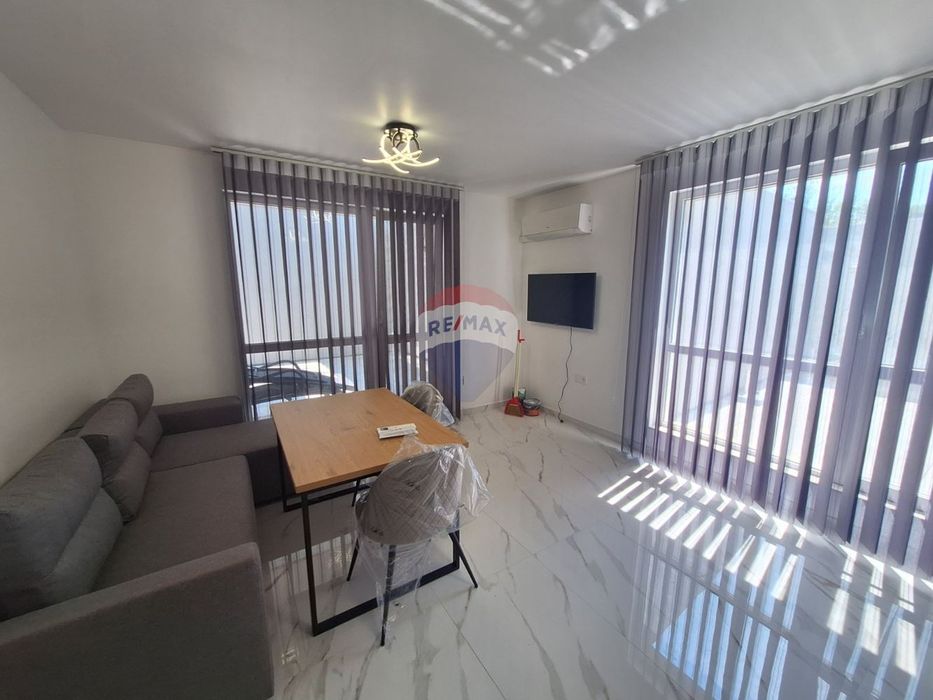 Дава се под наем Двустаен апартамент в Варна, м-т Пчелина - 91 кв.м за 561 € - Снимка #3