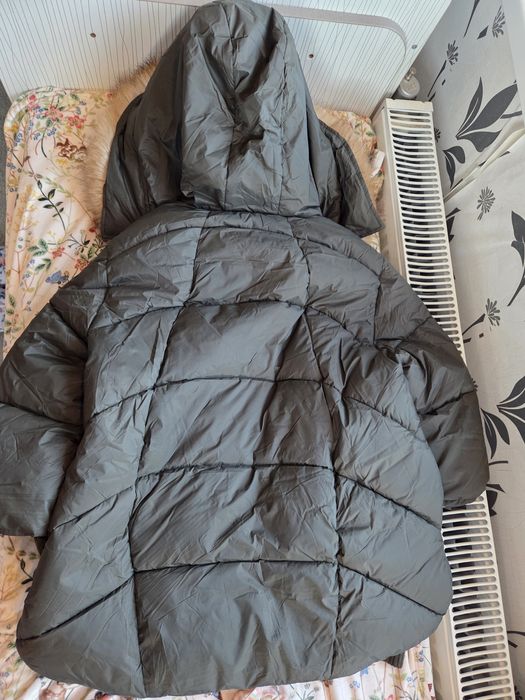 Яке  НОВО цвят зелен