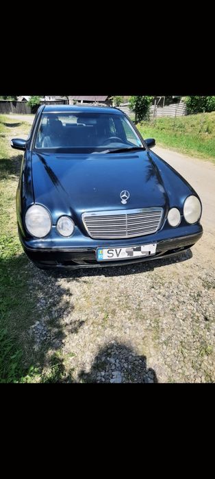 MERCEDES-BENZ E-Class