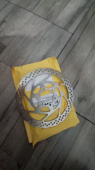 Frane hidraulice shimano MT200