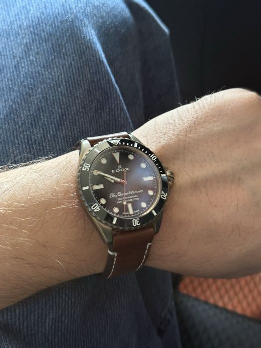 Edox SkyDiver Date Automatic Bronze (референс 80115-BRZN)