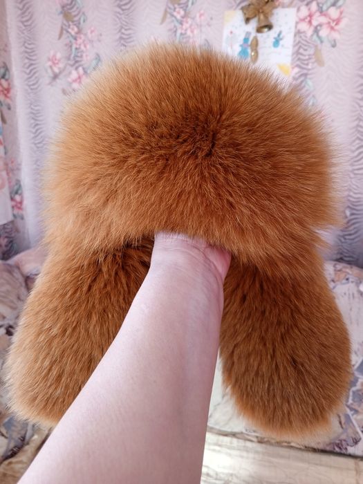 Женская шапка - ушанка