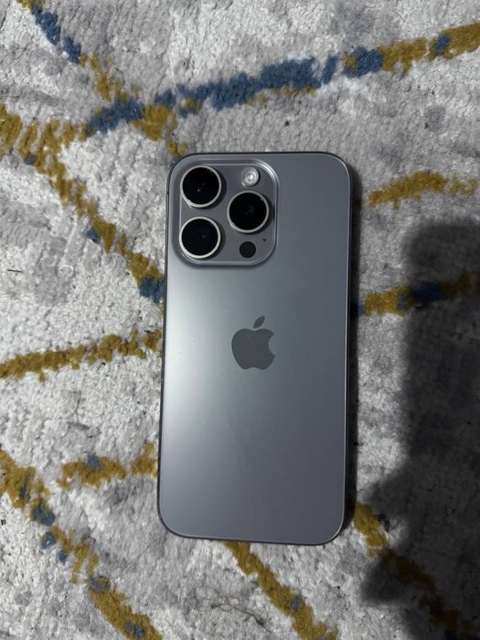 Продам apple 15 pro