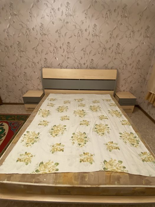 Продам кровать и комод