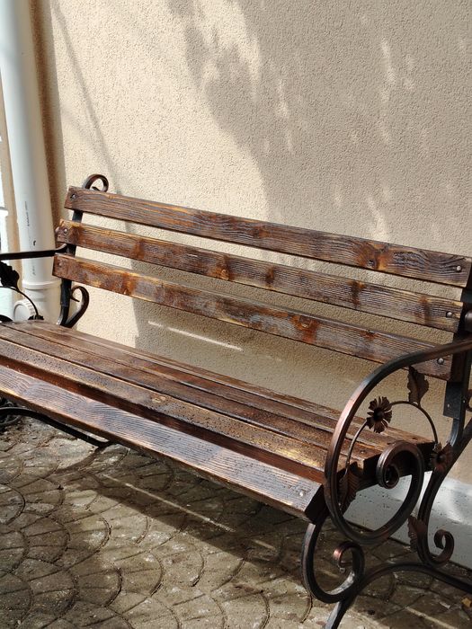 Banca gradina din fier forjat și lemn