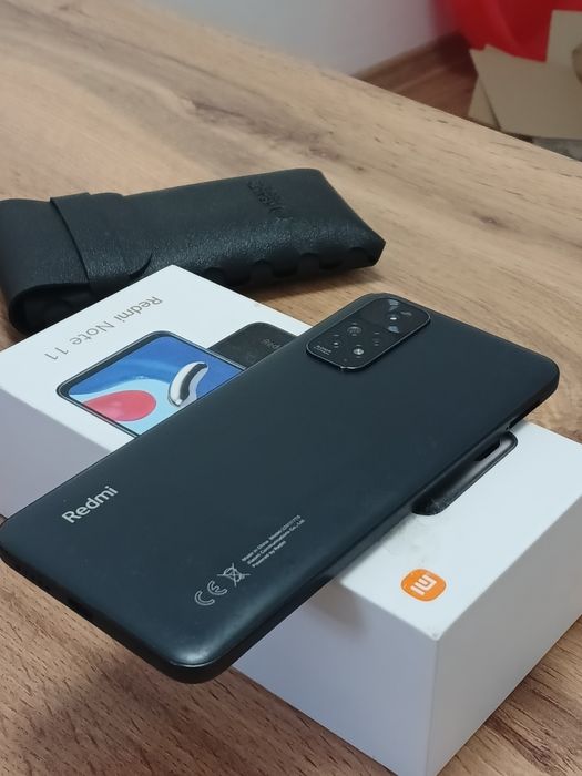 Xiaomi Redmi Note 11 4/64 + чехол