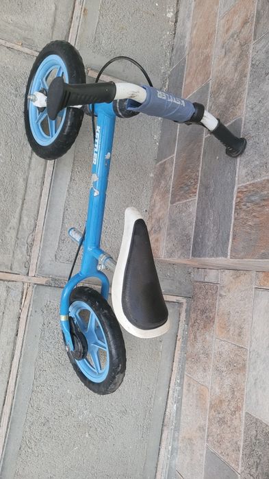 Bicicletă fără pedale
