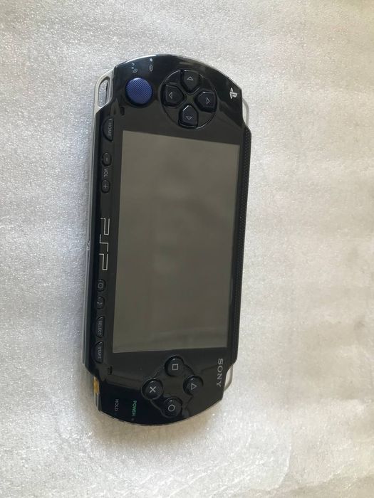 Sony PSP сотилади