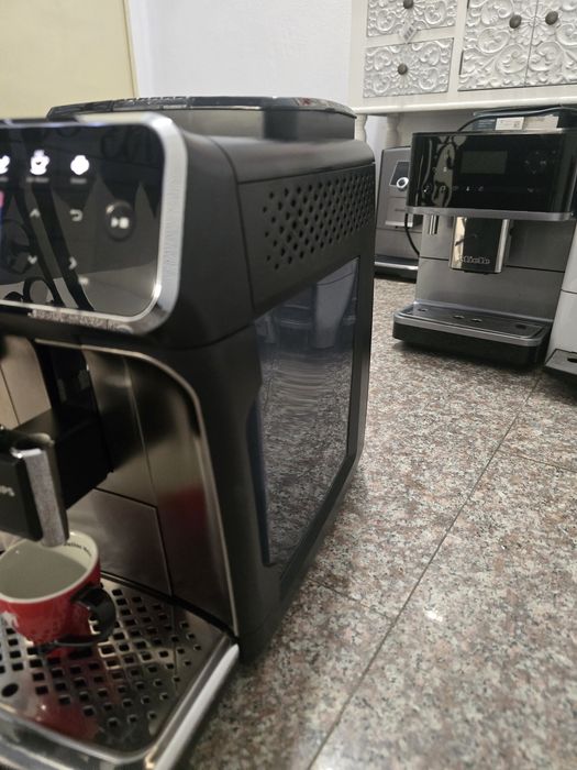 Кафемашина Philips ep4327