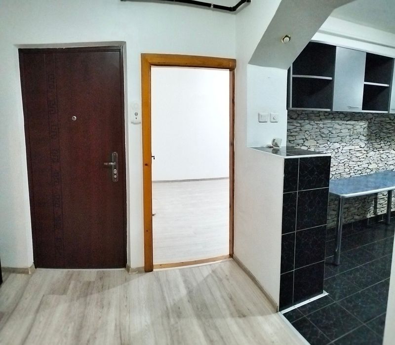 Apartament 2 camere cf 1 decomandat  Dorobanți 2