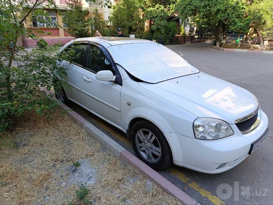 Продается Lacetti