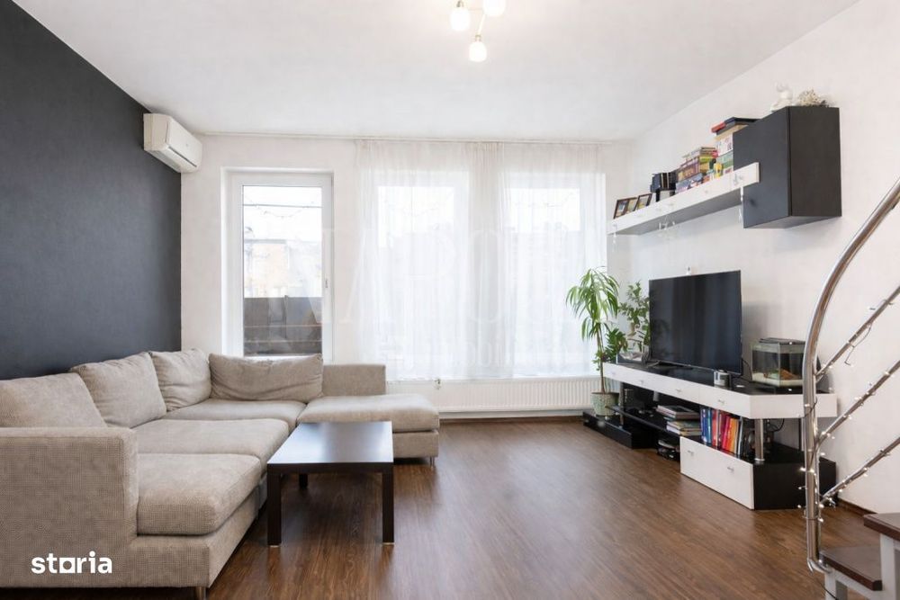 Apartament 4 camere de vanzare in Europa, Cluj Napoca