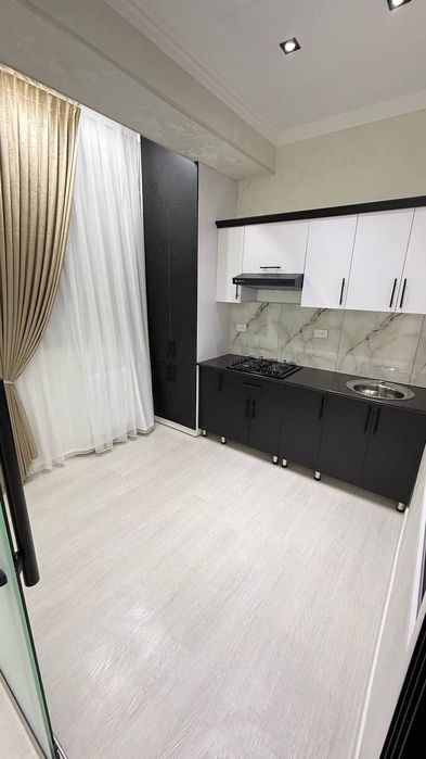 2хоналик квартира 2каватда сотилади  Хамкорбанк оркасида