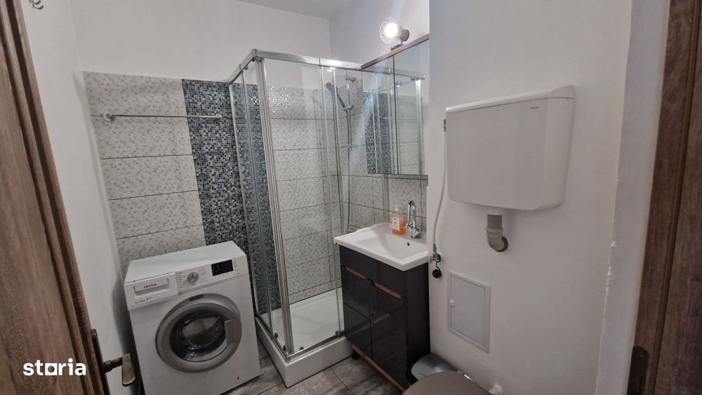 Garsoniera semidecomandata, 31 mp, cartier Brazda lui Novac, zona piat