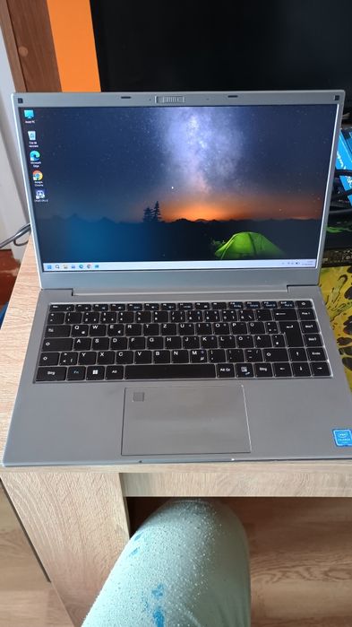 Laptop Peaq 14 inch Fhd ips procesor gen8 4 gb ddr4 ssd 120 baterie 14 ore Diagnoza Scoala Office