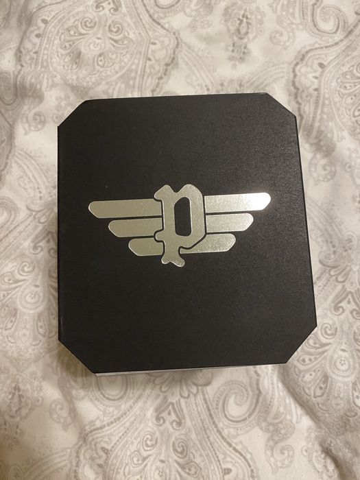 Ceas Police nou cu eticheta