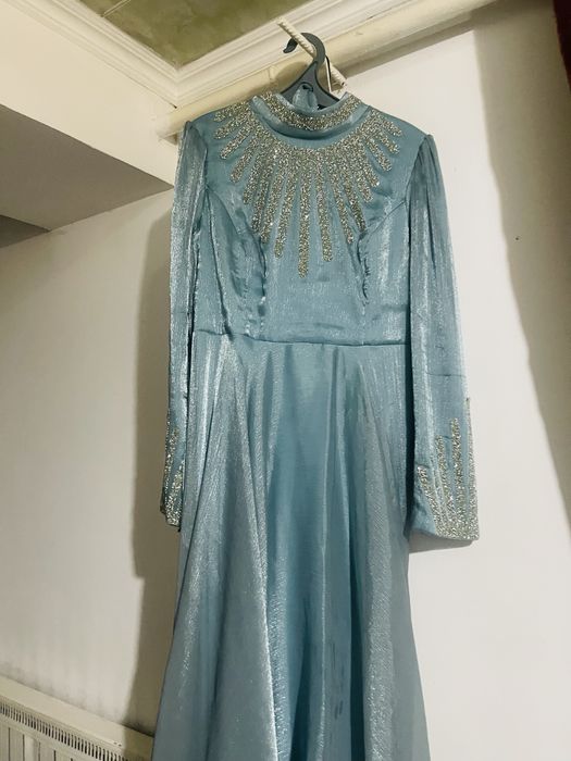 Вечерный платья