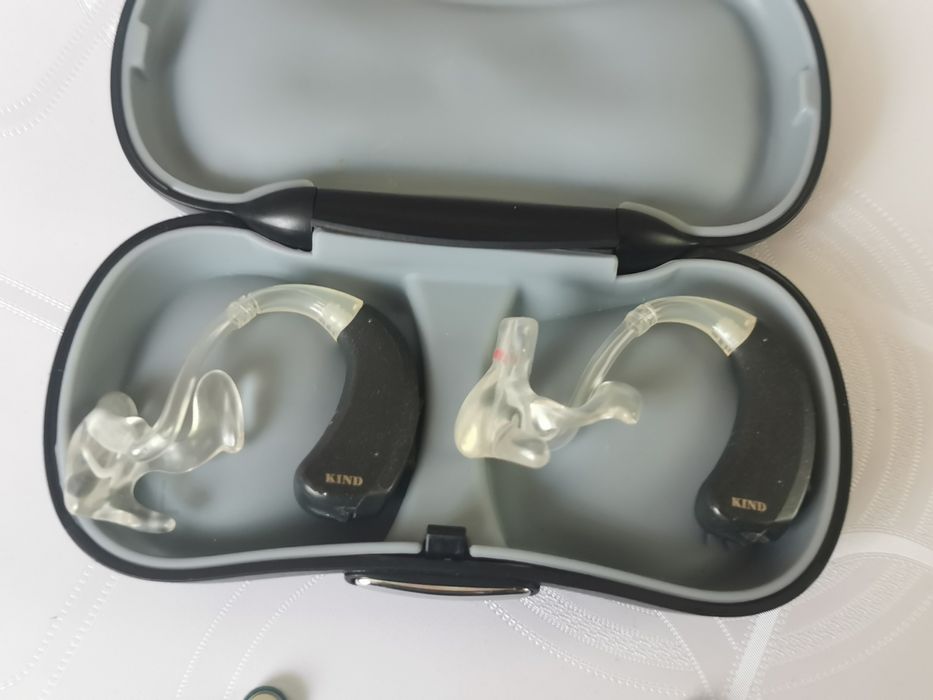 Два броя Слухови Апарати