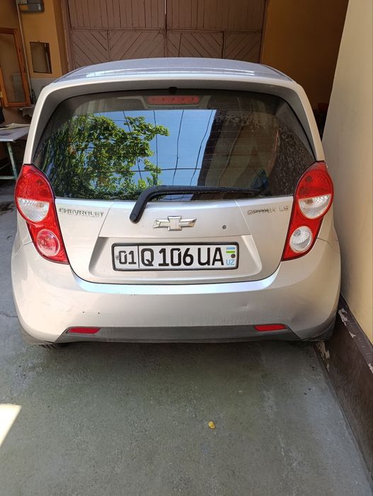 Chevrolet Spark sotiladi