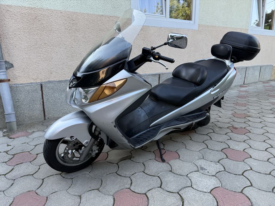 Suzuki Burgman 400 A2