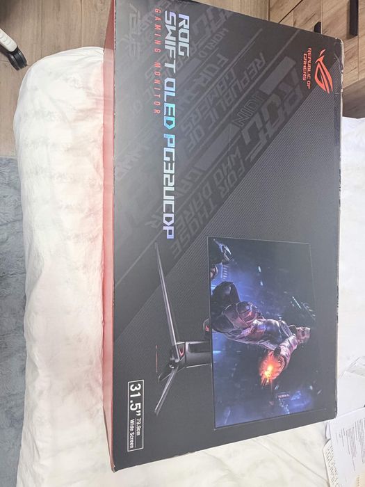 ASUS ROG Swift PG32UCDM 32” 4K QD-OLED 240Hz NOU Sigilat