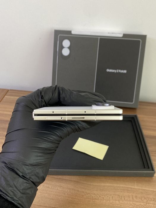 Samsung Z Fold8, 1 TB, Ca nou, Cod produs: 1044