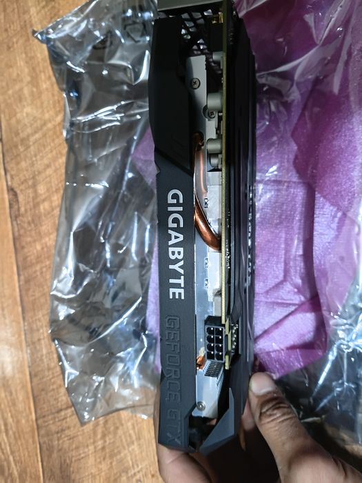 Видеокарта GTX 1660TI