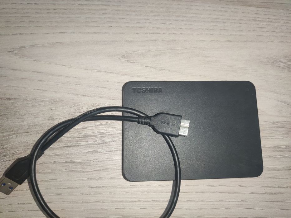 Toshiba жоски диск на 1т