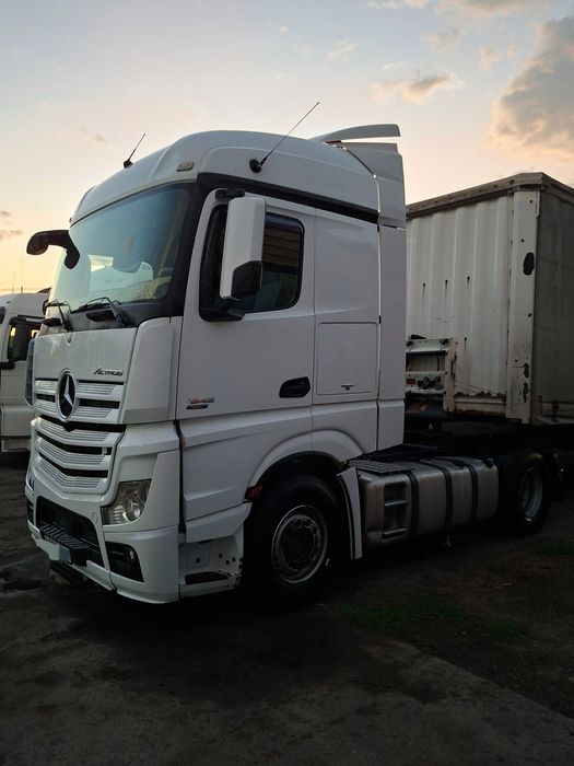 Mersedes aktros mp4 2013 krone prisep 2008