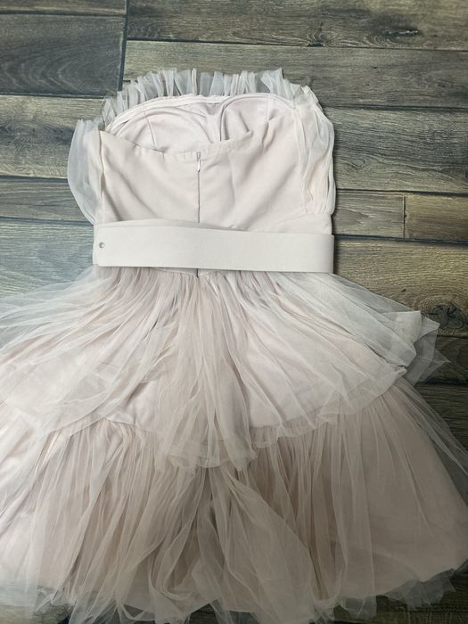 Елегантна тюлена рокля в  розово , р-р 38