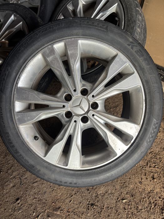 Продам диски с резиной 18